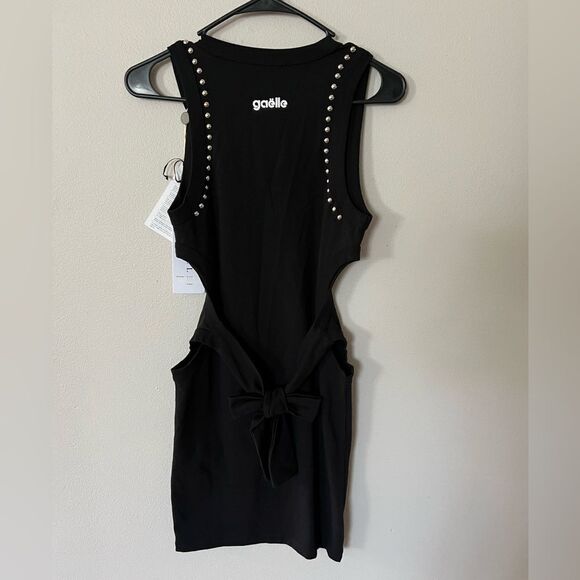 Gaelle Paris Mini Black Party Dress With Cutouts on the Side - Picture 3 of 14